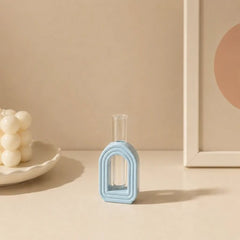 Arched Hydroponic Vase with Test Tube