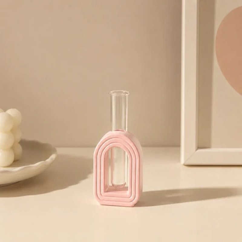 Arched Hydroponic Vase with Test Tube