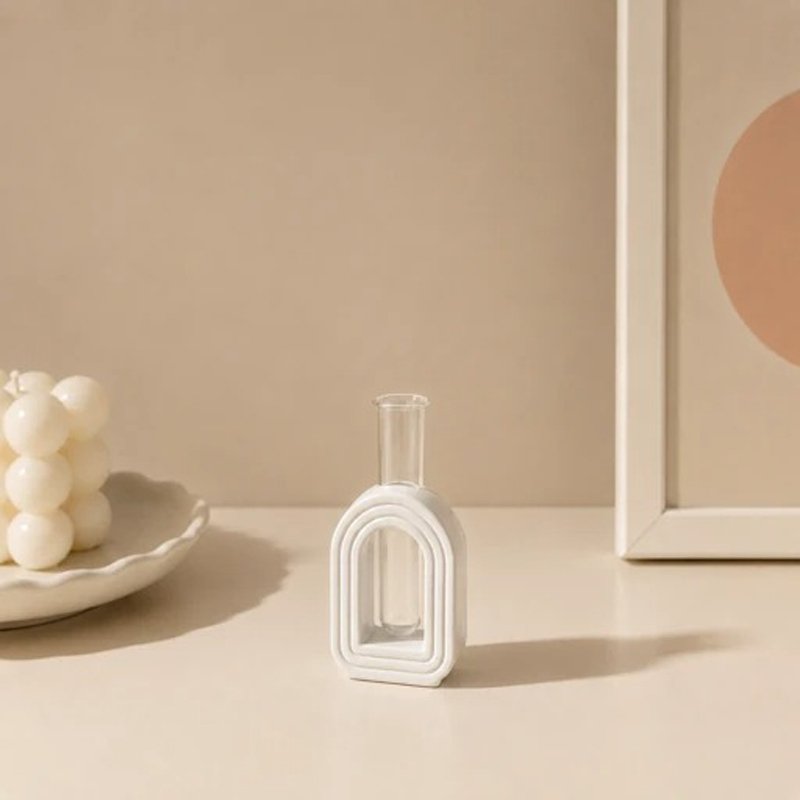 Arched Hydroponic Vase with Test Tube