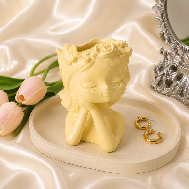 BLOOMING BEAUTY HOLDER
