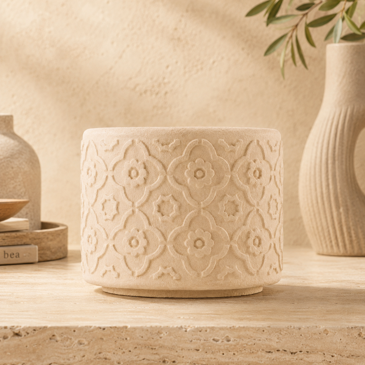 Floral Pattern Pot